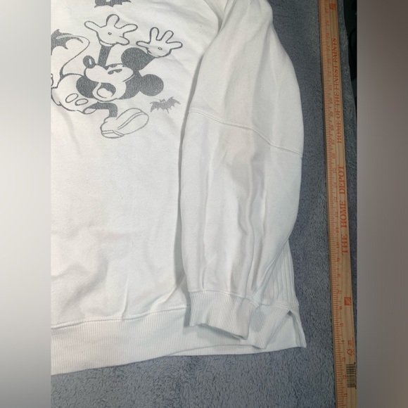 Aerie White Graphic Mickey Mouse Crewneck sweatshirt medium - Picture 5 of 12